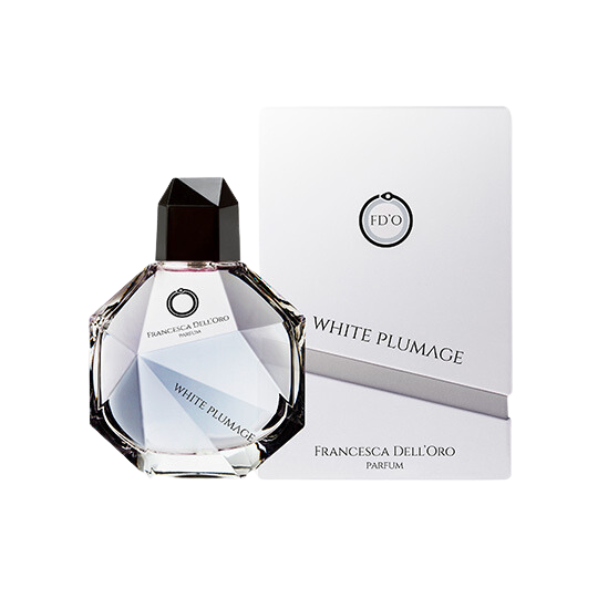 White Plumage - Francesca Dell'Oro